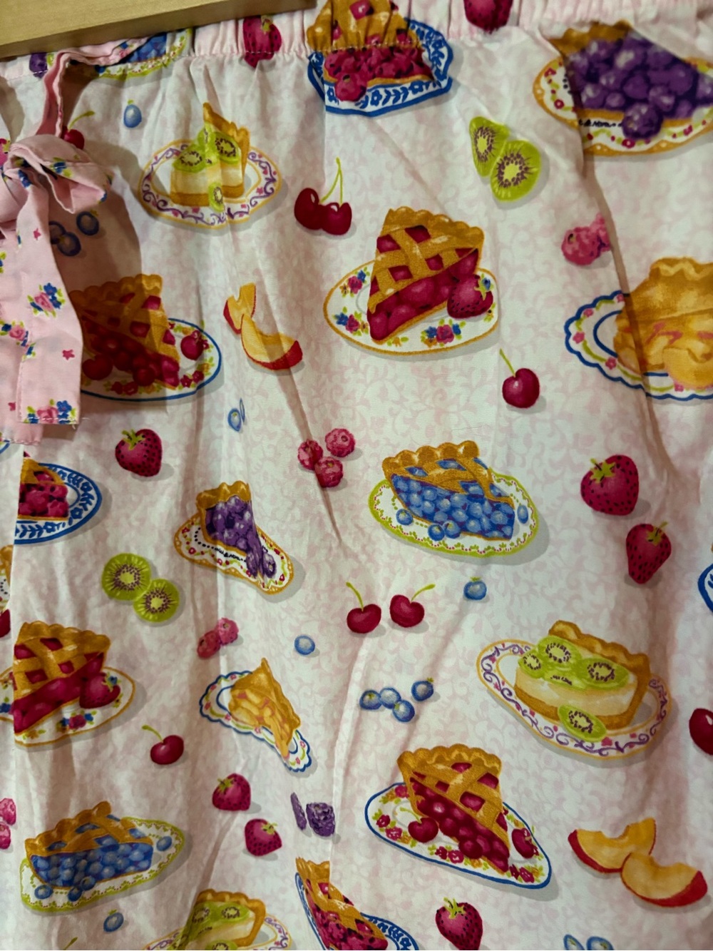 Nick & Nora Cropped Cotton Pajama Pants - Picture 3 of 7